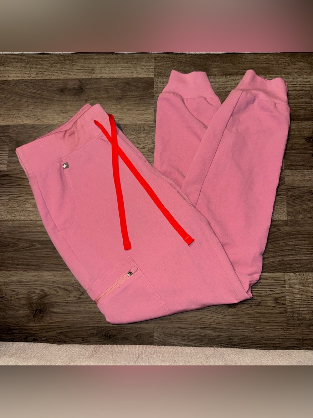 FIGS Zamora Jogger Scrub Pants Limited Edition Pink Chalk Red Drawstring Small